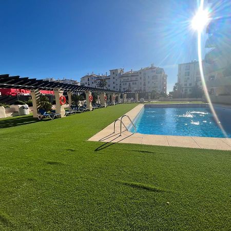 Heart Of Puerto Banus Newly Renavated Free Parking , Wifi ,Pool,Gym,Padel Court Daire Marbella Dış mekan fotoğraf