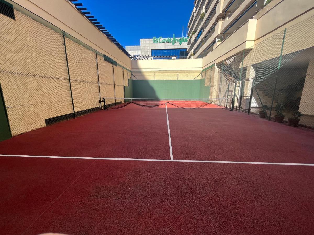 Heart Of Puerto Banus Newly Renavated Free Parking , Wifi ,Pool,Gym,Padel Court Daire Marbella Dış mekan fotoğraf